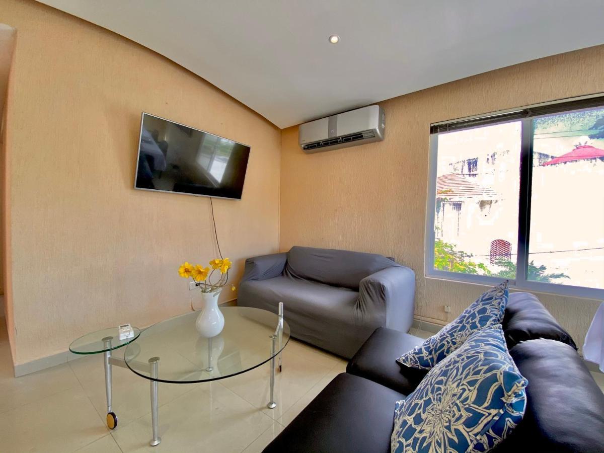 Apartamento Calido Y Moderno En La Entrada De La Zona Hotelera Cancun Luaran gambar